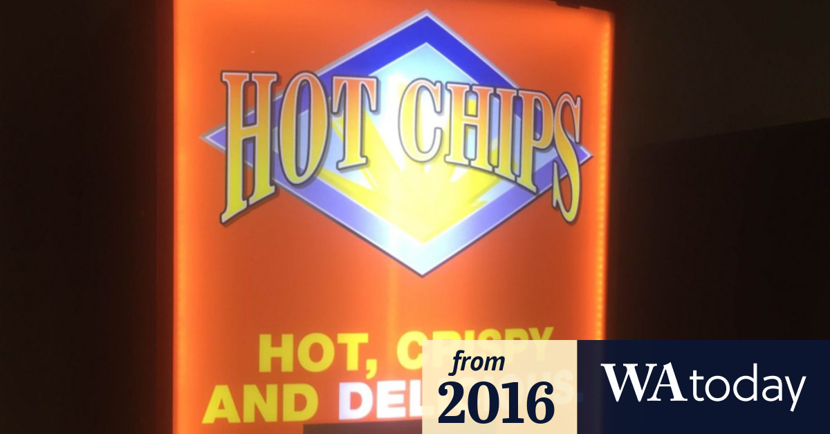 Hot chip vending machines arrive in Perth but are they any good